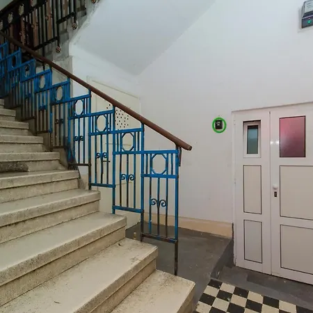 Dujam Apartamento